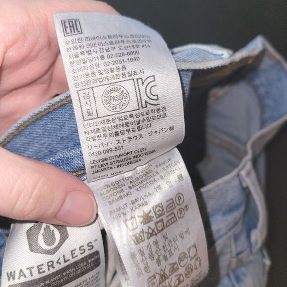 Levi's 501 Skinny Button Fly Distressed Jeans Small 27 - Picture 8 of 13